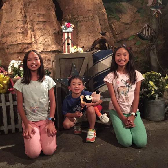 Meet your Posher, Jennifer - Picture 1 of 1